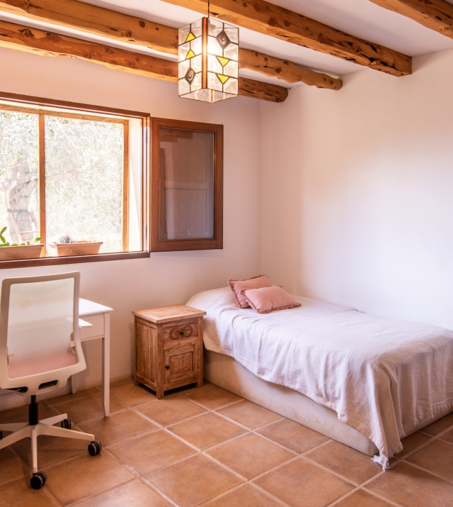 Resa Estate finc for sale Ibiza santa gertrudis te koop spanje bedroom 4.jpg